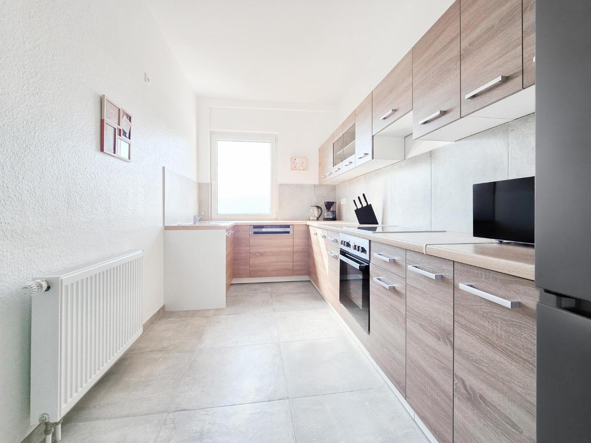 Raj Living - 6 - 15 Min Zur Messe Dus Apartment